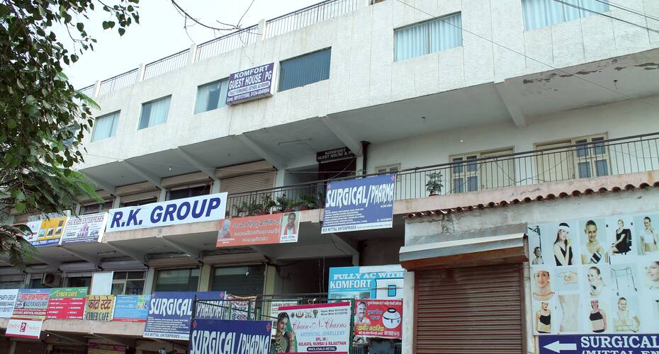 Komfort Guest House, Gurgaon 1